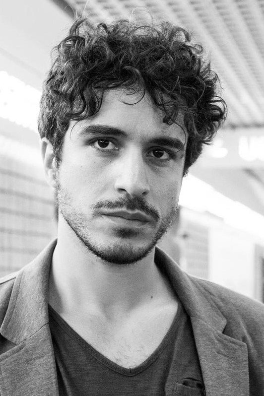 Gilberto Giuliani backdrop