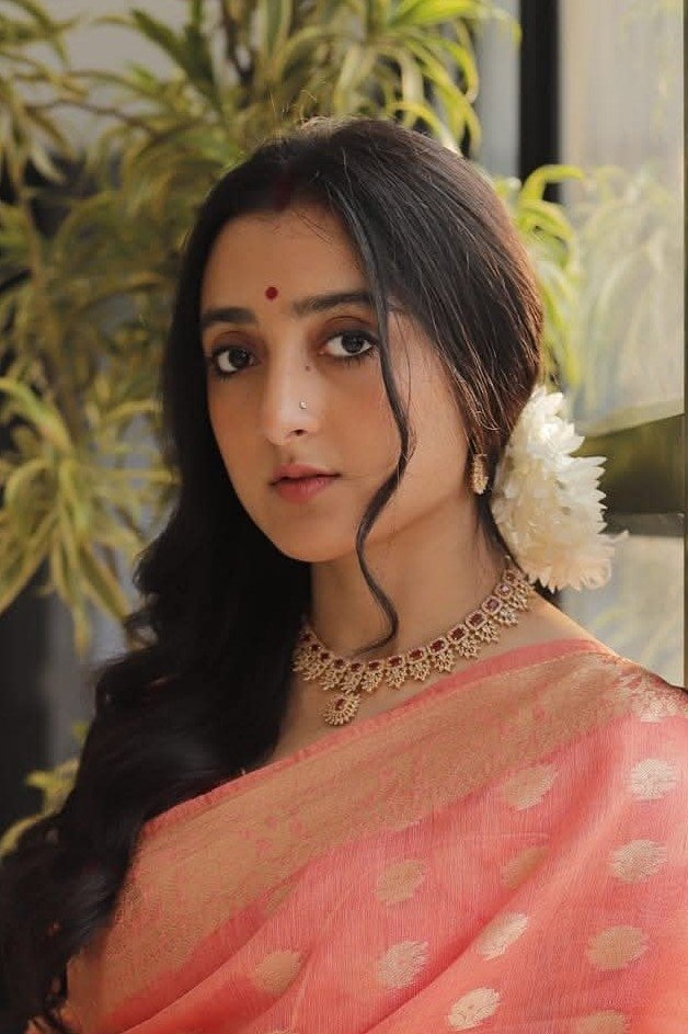 Surangana Bandyopadhyay backdrop