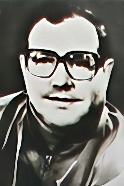 Grigoriy Tolchinskiy backdrop