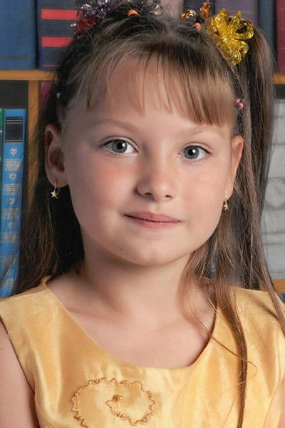 Lauretta Compton backdrop