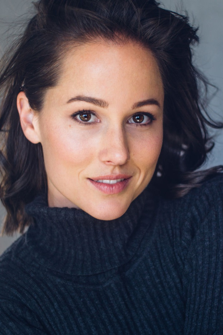 Amber-Rose Henshall backdrop