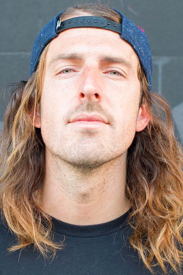 Matt Bennett backdrop