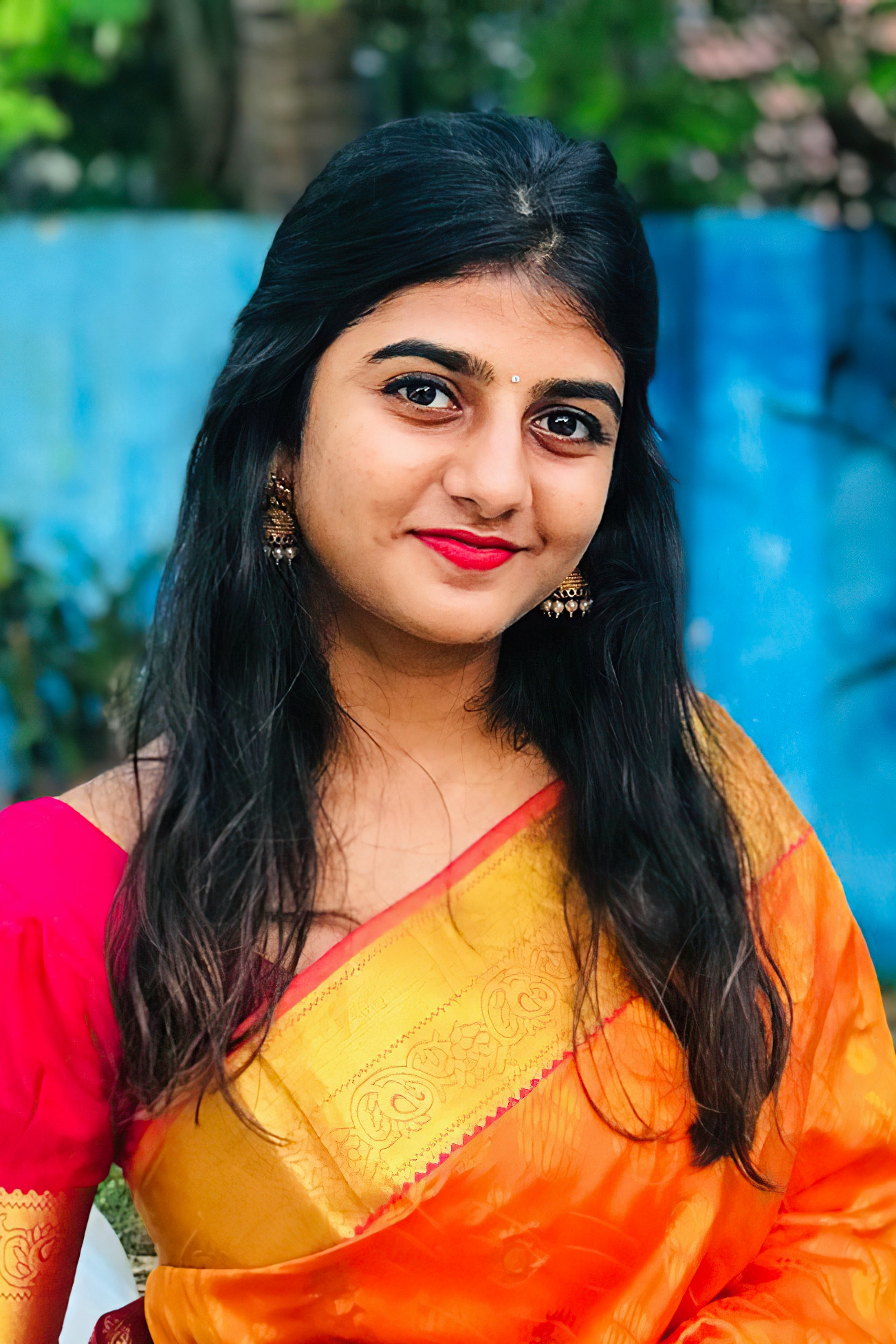 Gabriella Charlton backdrop