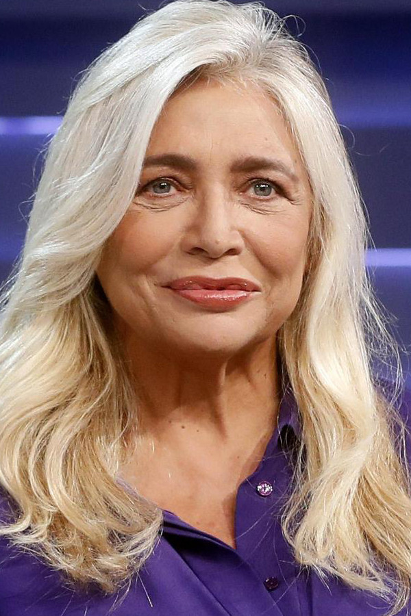 Mara Venier backdrop