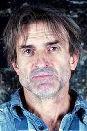 Mirosław Guzowski backdrop