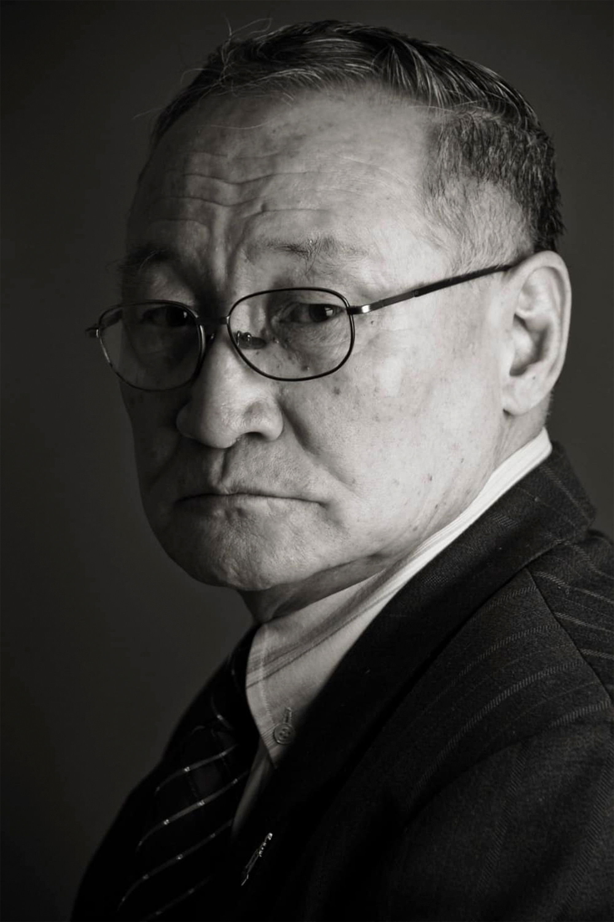 Jigjidsuren Gombojav backdrop