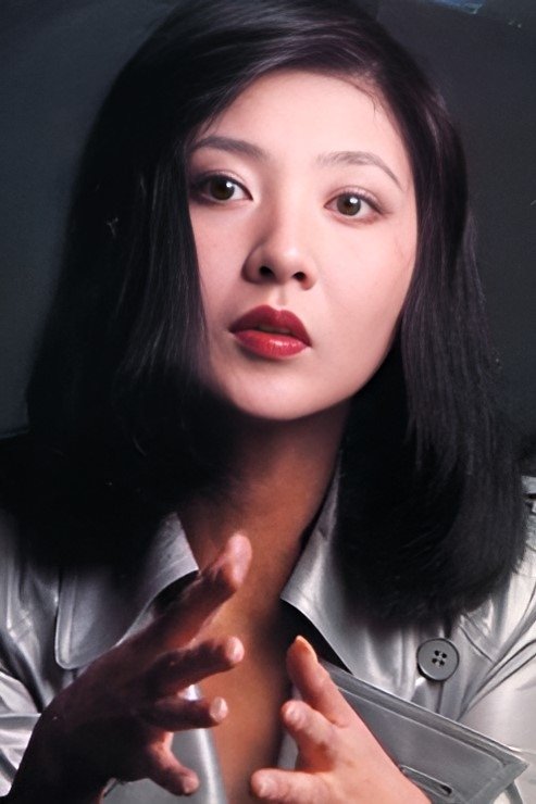 Rie Nakagawa: Rie Nakagava backdrop