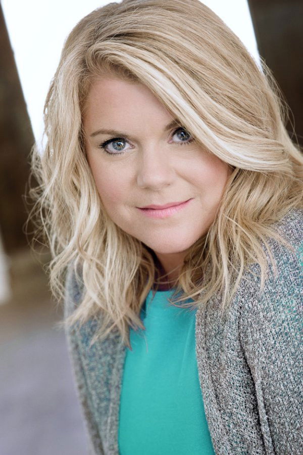 Christina Maria Davis backdrop