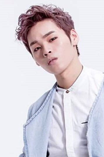 Keelong Hsu backdrop