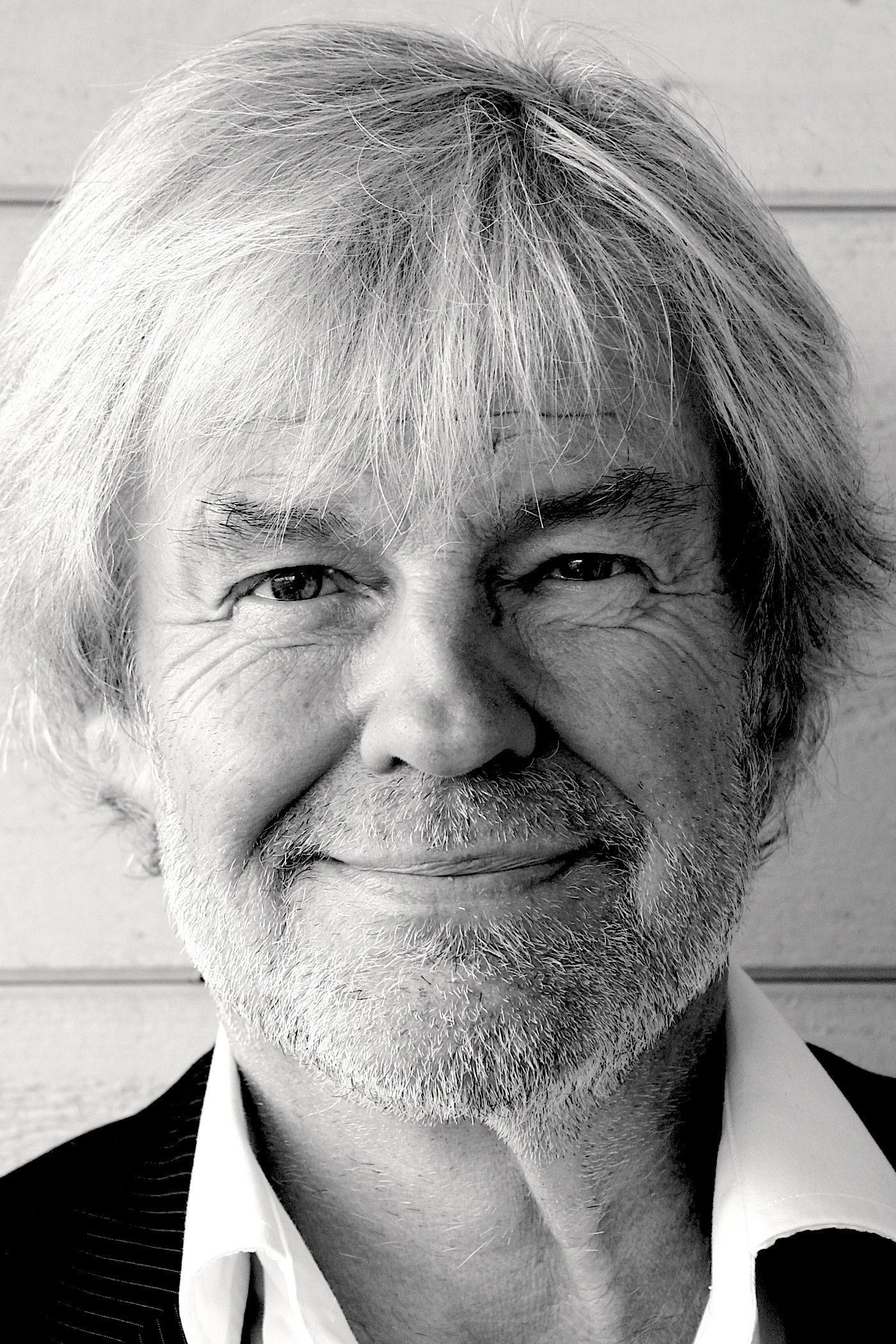 Tom Mathisen backdrop