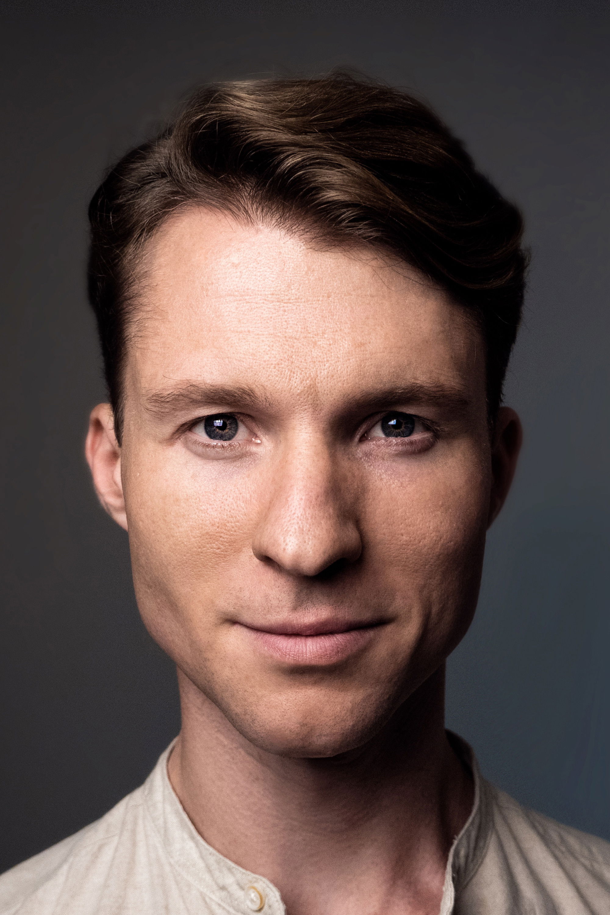 Johan L. Heinstedt backdrop