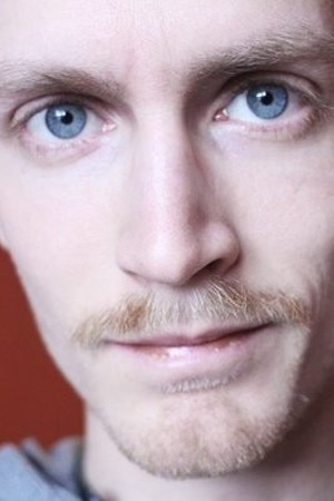 Nicklas Dahlström backdrop