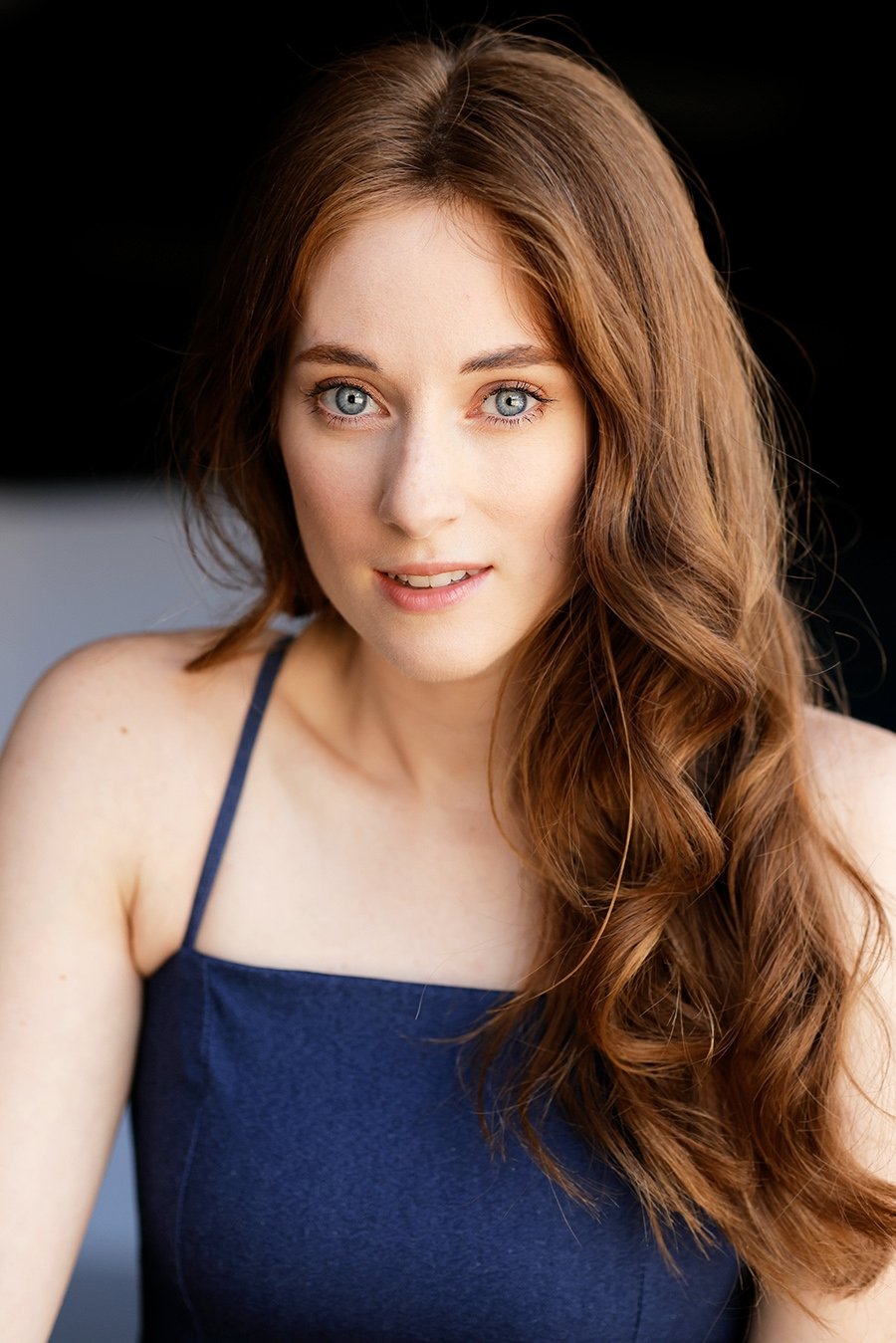 Tatiana Harman backdrop