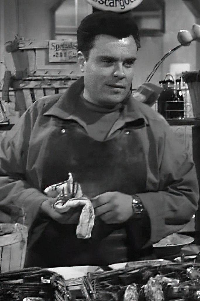 Laurent Dumm → Lavorent Dumm backdrop