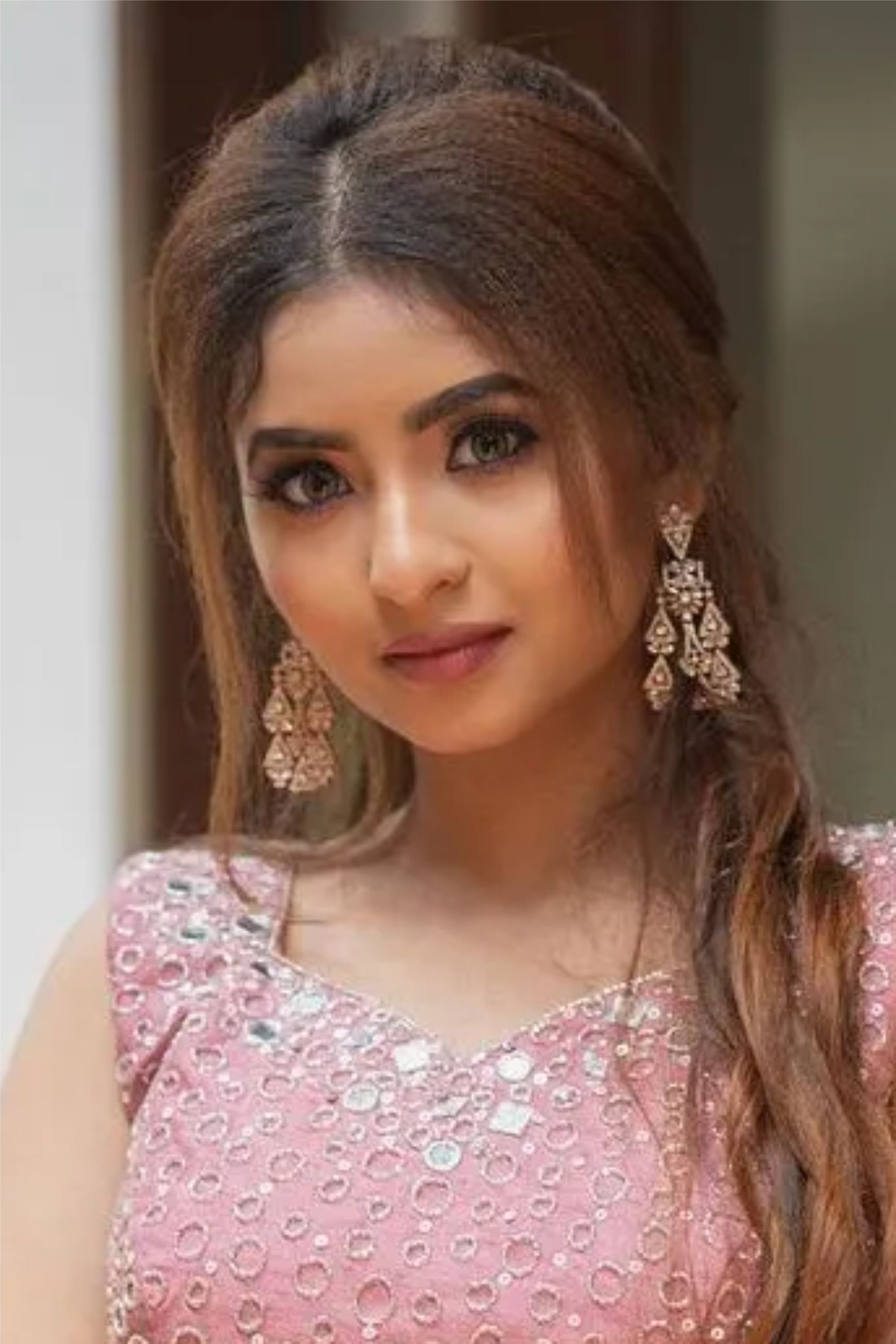 Navani Devanand: Navani Devanand backdrop