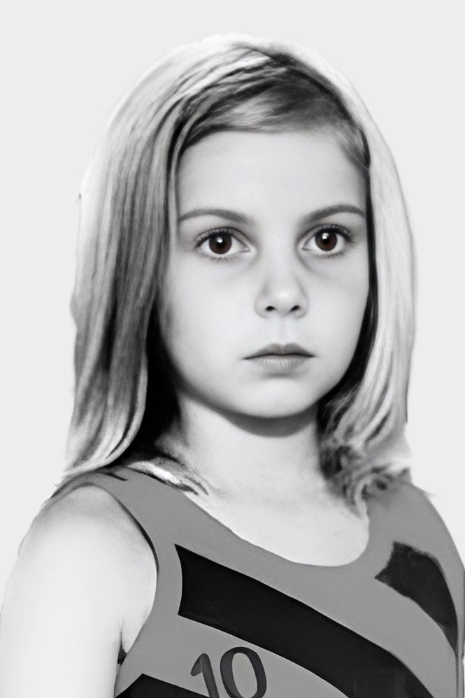 Yella Rottländer backdrop