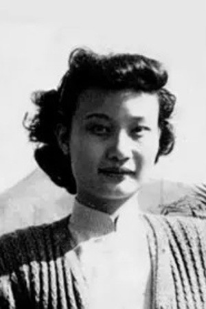 Ruiqun Liao backdrop