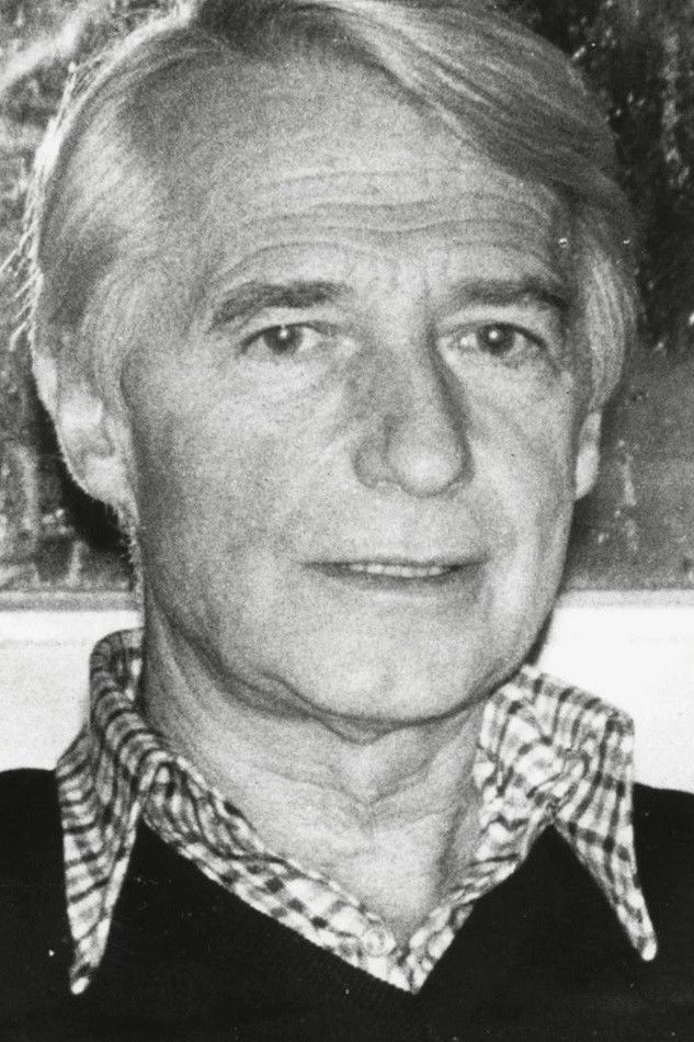 Bernt Erik Larssen backdrop