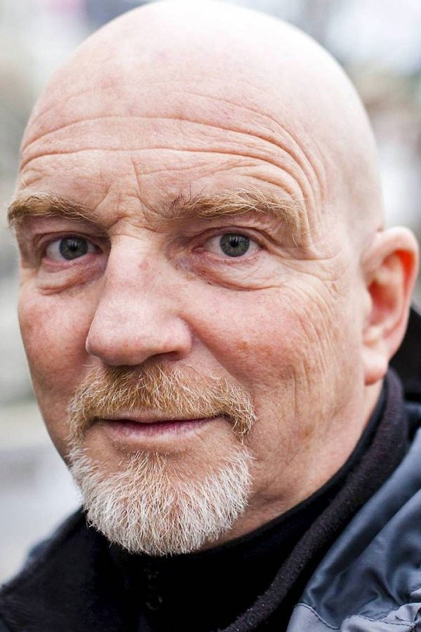 Even Stormoen backdrop