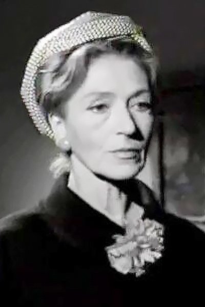 Anna Stavridou backdrop