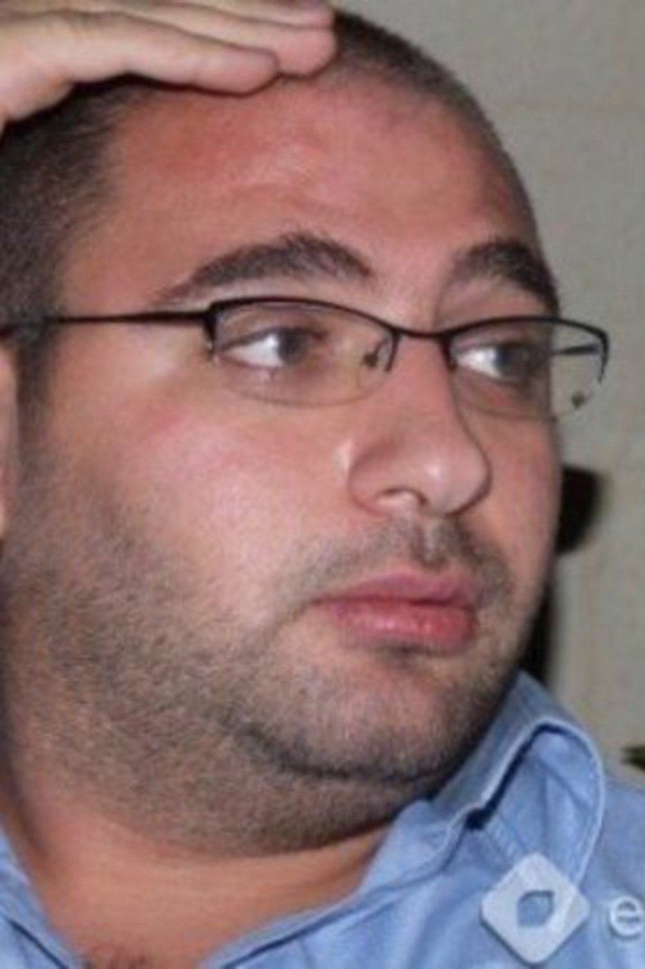 Ahmed El Gendy backdrop