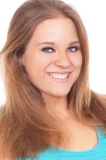 Jessika Evelyn Heiser backdrop