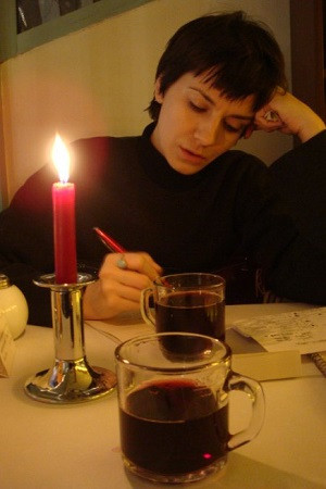 Vera Vodynski backdrop