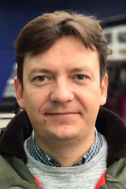 Andrii Ryzvaniuk backdrop