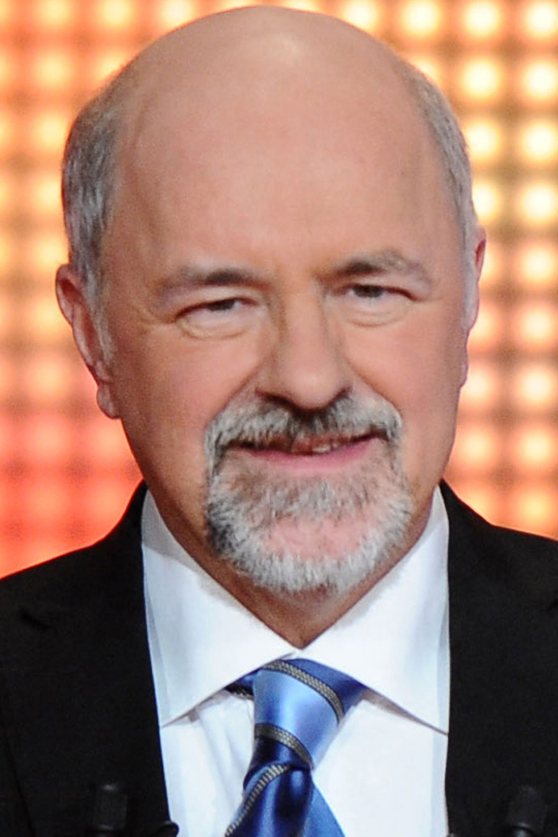 Bertrand Renard backdrop