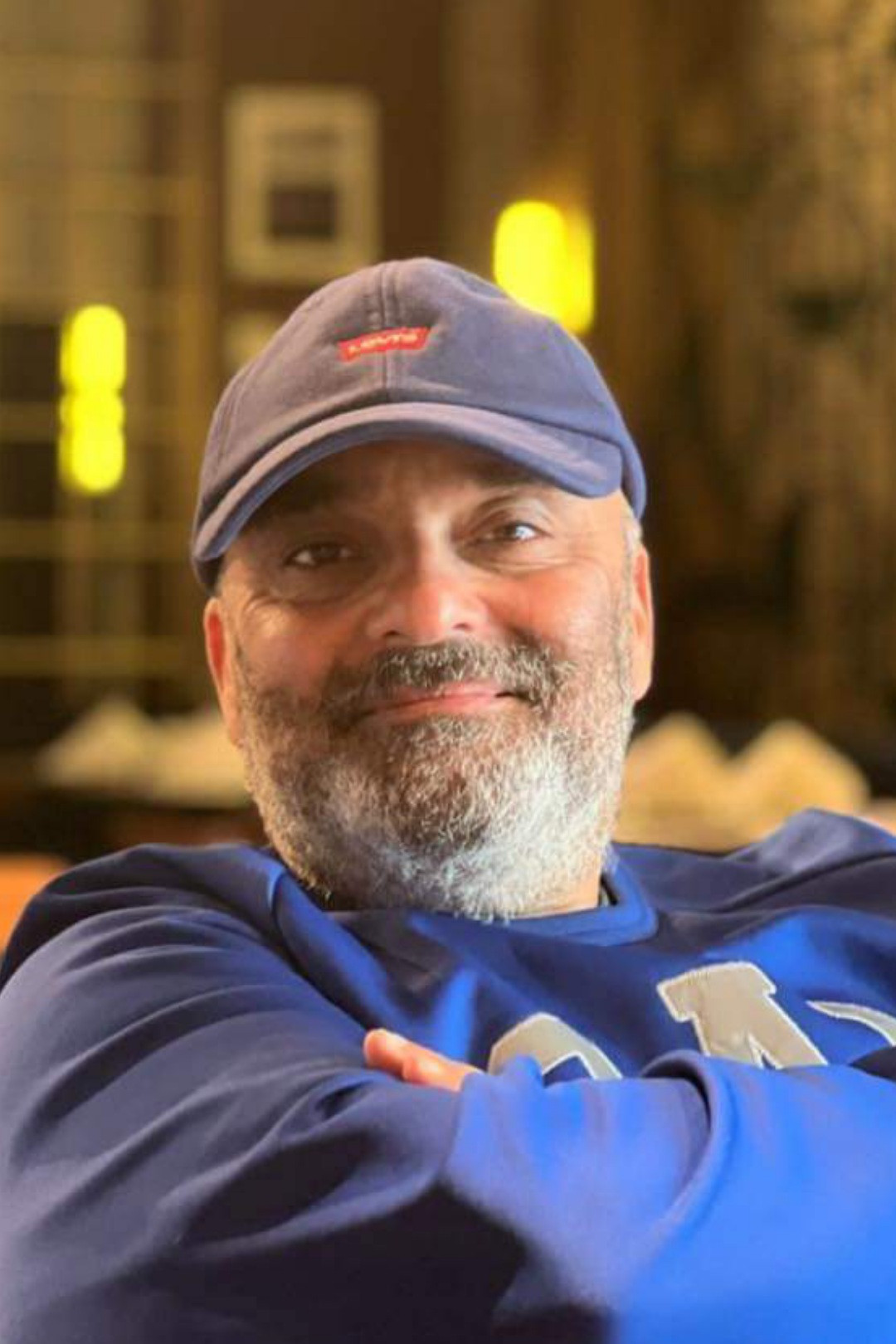 Loay El Sayed backdrop