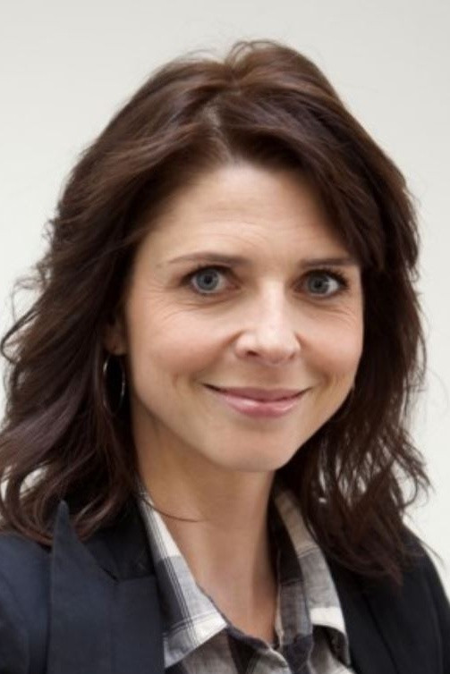 Francesca Vanthielen backdrop