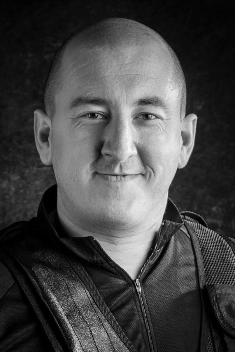 Arron Dennis backdrop