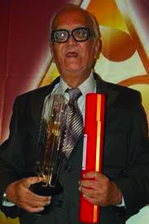 Mochtar Soemodimedjo backdrop