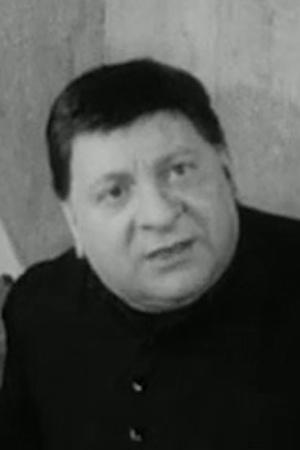 Gianni Cavalieri backdrop