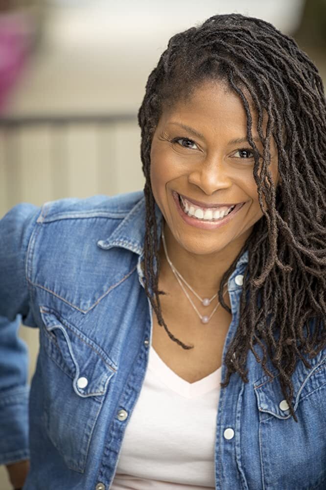 Verda Davenport backdrop