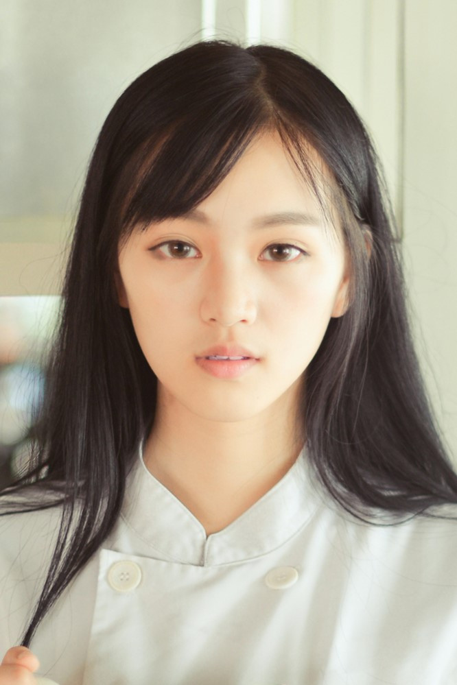 Huang Cancan backdrop