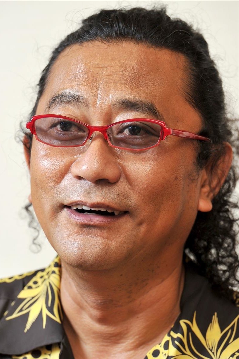 Brother Tom backdrop