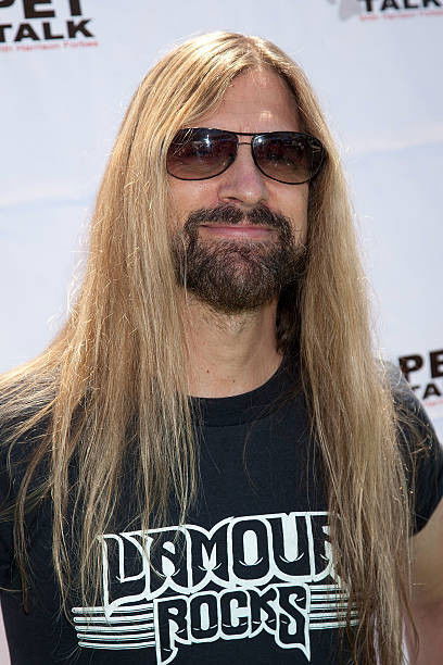 James Lomenzo backdrop