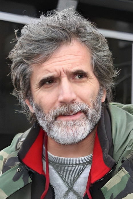 Hakan Gürtop backdrop