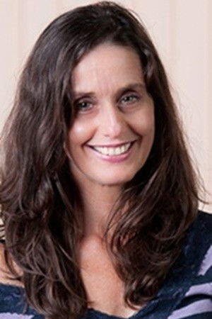 Simone Castiel backdrop