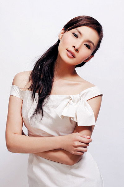 Vanessa Yeung backdrop
