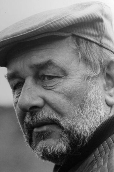 Konrad Petzold backdrop