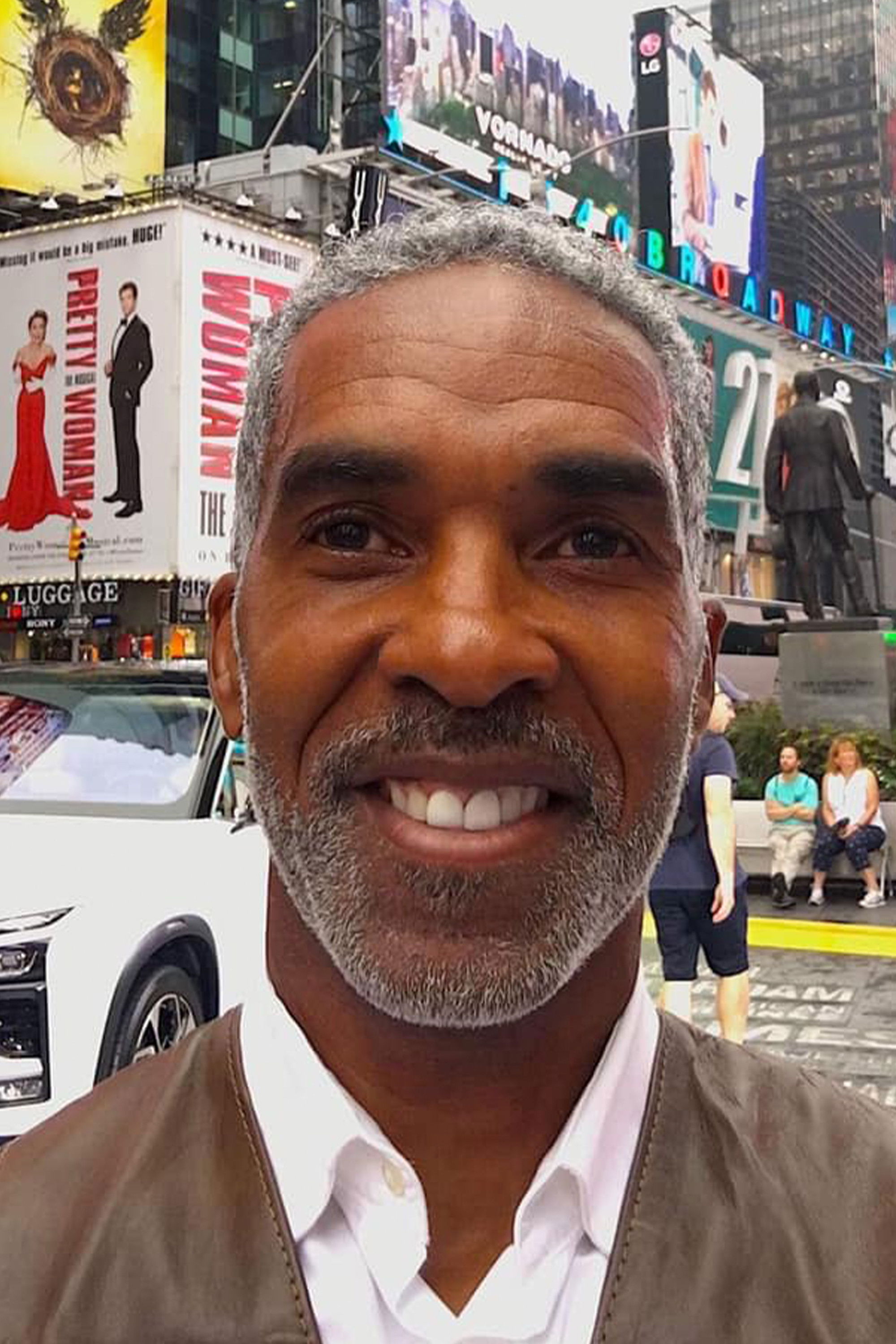 Saheed shaheed backdrop