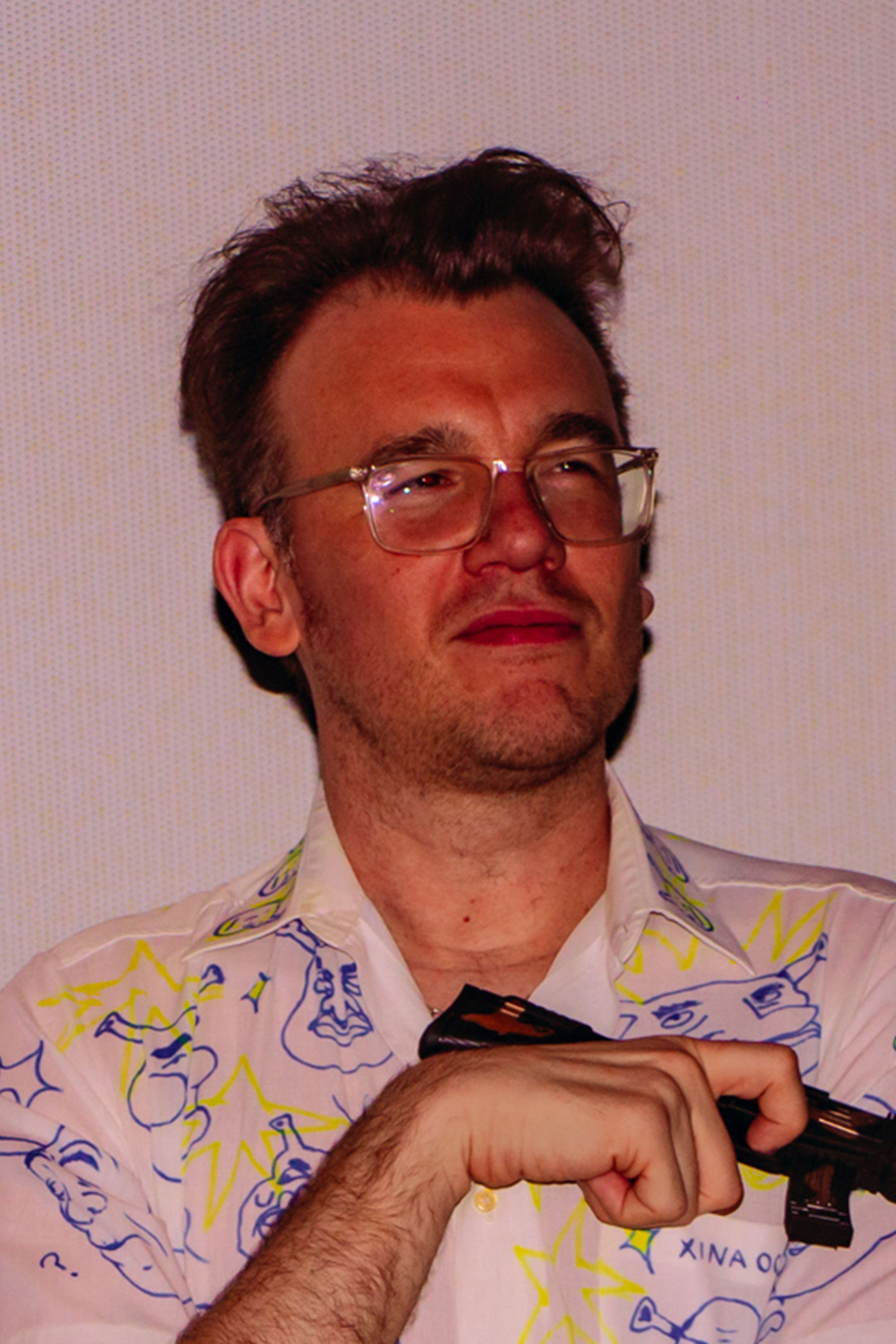 Ariel Sotomayor backdrop