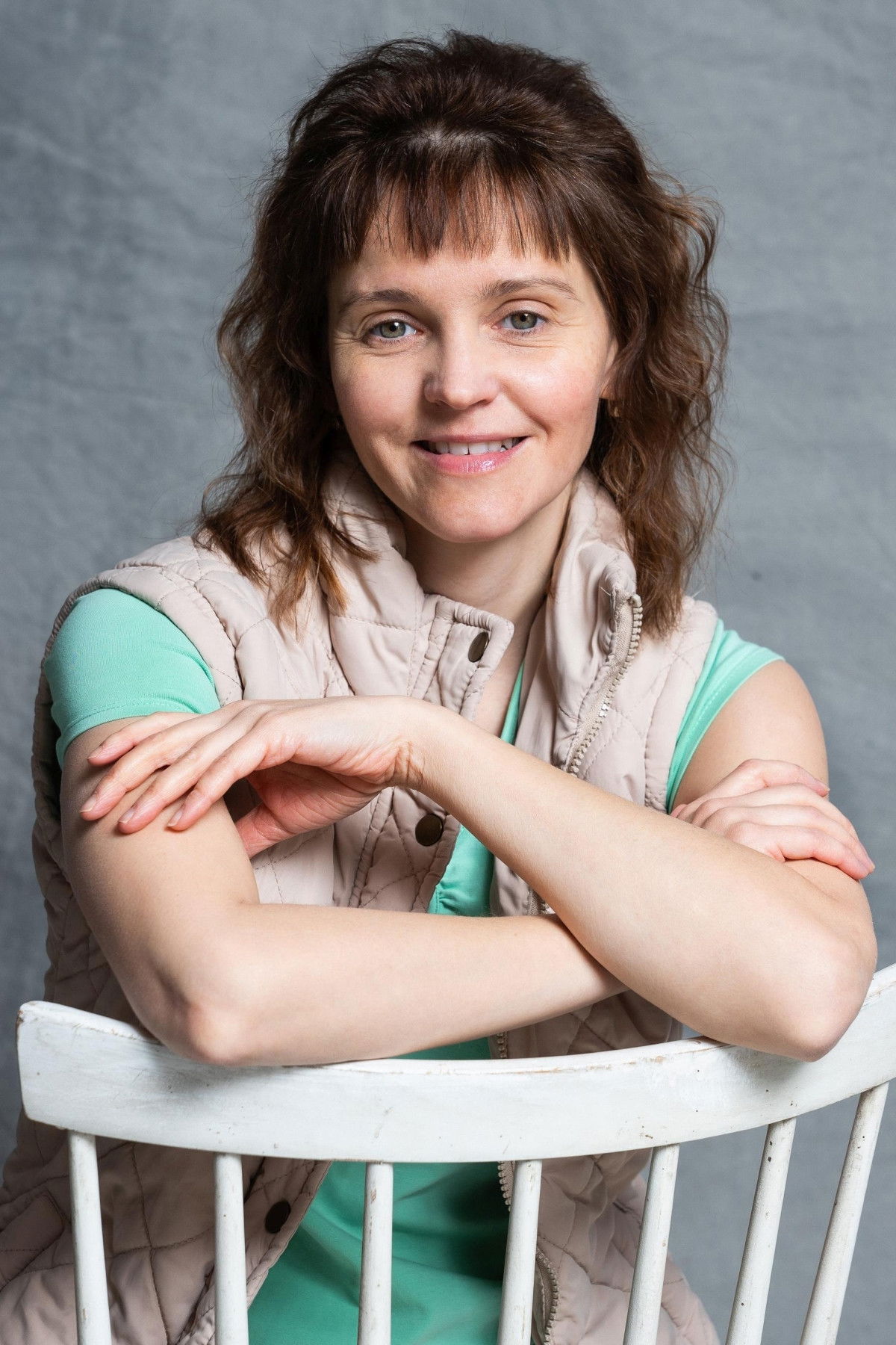 Angéla Stefanovics backdrop