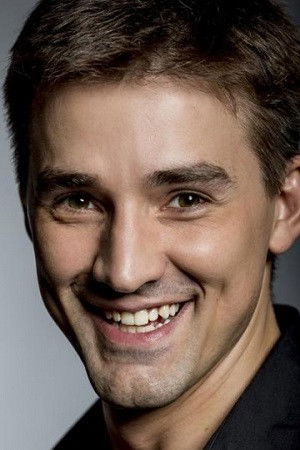 Mikhail Danilyuk backdrop