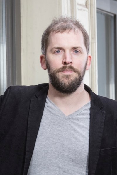 Xhonas Gernert backdrop