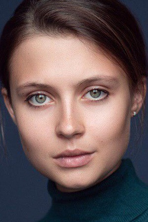 Darya Beloded backdrop