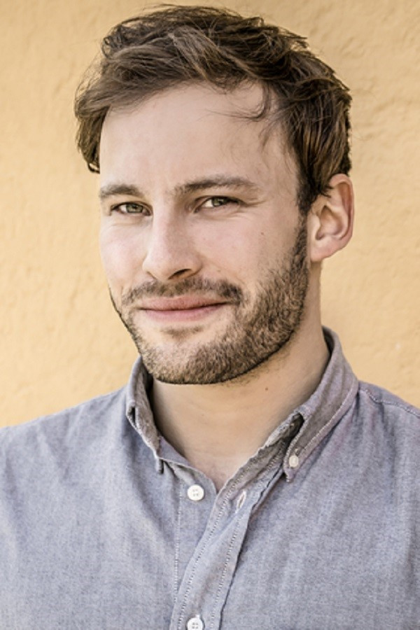 Patrick Nellessen backdrop