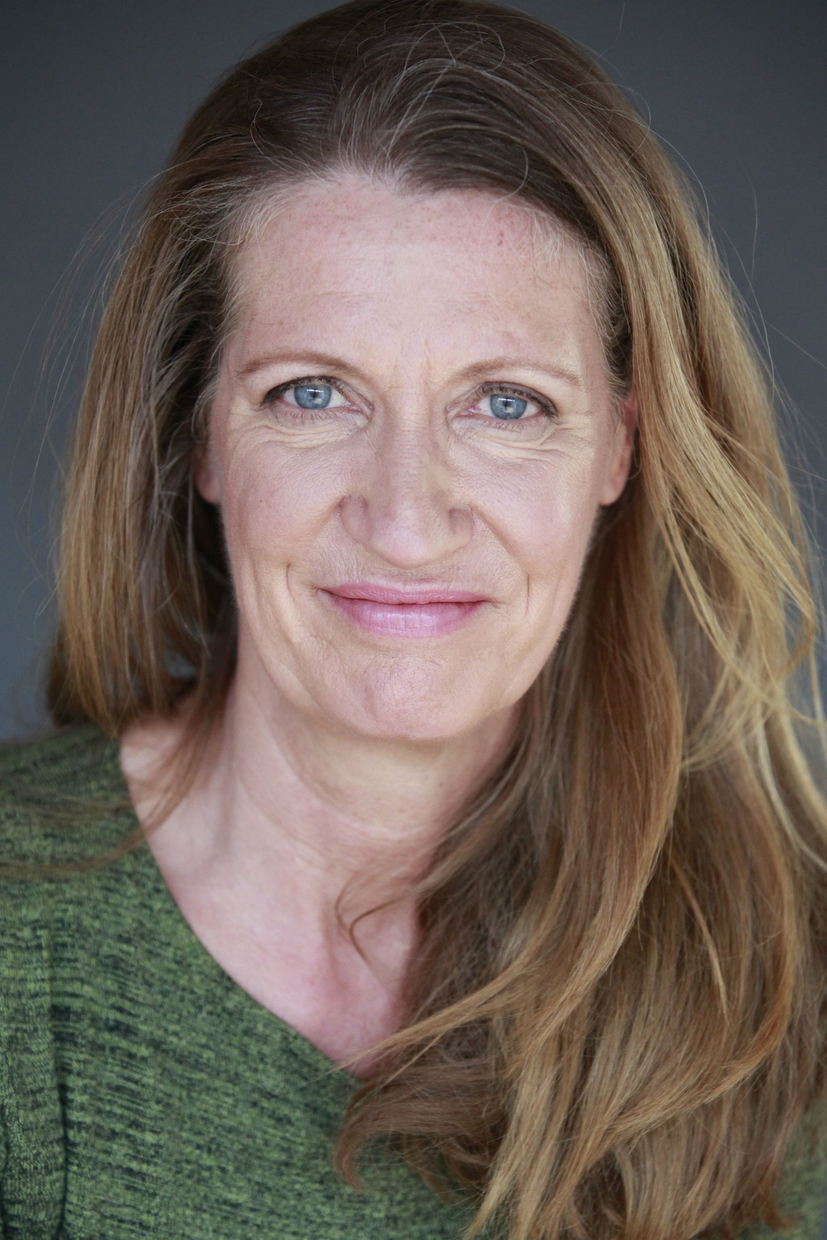 Claire Gagnon backdrop